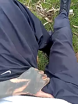 Snapshot of Cuervo_maniaco chatting on November 11, 2025, 4:57 pm Cuervo maniaco online show from November 11, 2025, 4:57 pm