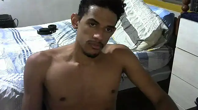 RenziTatte online show from March 21, 2025, 11:23 pm