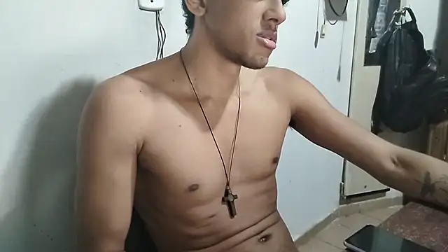 RenziTatte online show from November 5, 2025, 2:14 am