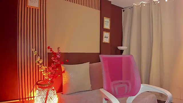 Snapshot of wini_fer chatting on May 1, 2026, 2:44 pm wini fer online show from May 1, 2026, 2:44 pm