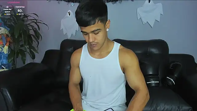 Rob saenz  online show from October 14, 2025, 11:55 am