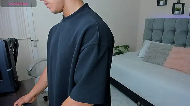 Rob saenz  online show from March 15, 2025, 3:59 pm