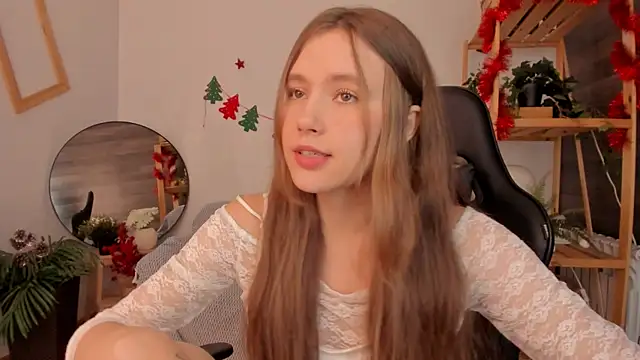 MaryannSoftt online show from December 14, 2025, 4:34 pm