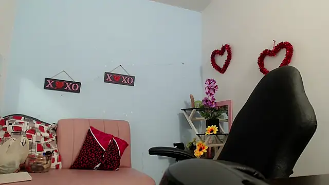 Snapshot of victoria_jones chatting on October 27, 2025, 2:51 pm victoria jones online show from October 27, 2025, 2:51 pm