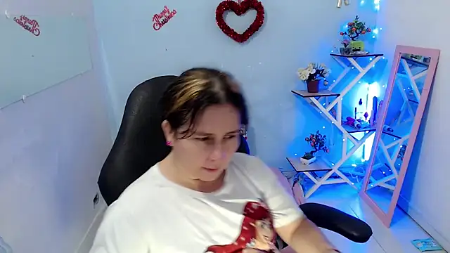 victoria jones online show from February 20, 2026, 3:58 pm