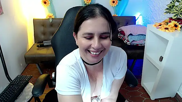 Snapshot of victoria_jones chatting on March 13, 2025, 5:50 pm victoria jones online show from March 13, 2025, 5:50 pm