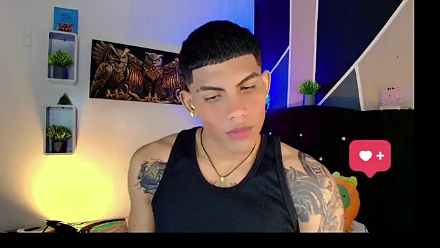 Snapshot of Damian_latinxxx chatting on March 23, 2025, 3:10 am Damian latinxxx online show from March 23, 2025, 3:10 am