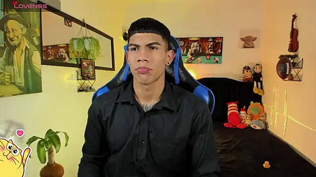 Damian latinxxx online show from March 31, 2026, 6:32 pm