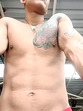 Snapshot of Damian_latinxxx chatting on March 12, 2025, 12:15 pm Damian latinxxx online show from March 12, 2025, 12:15 pm