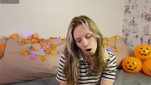 Snapshot of bubble_bbb chatting on October 28, 2025, 4:13 am bubble bbb online show from October 28, 2025, 4:13 am