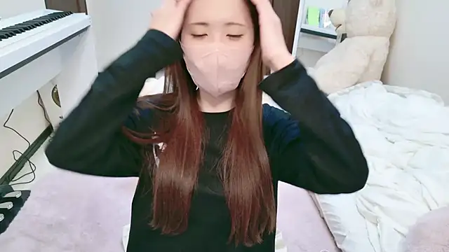 Snapshot of -SHINON- chatting on February 24, 2025, 2:15 pm -SHINON- online show from February 24, 2025, 2:15 pm