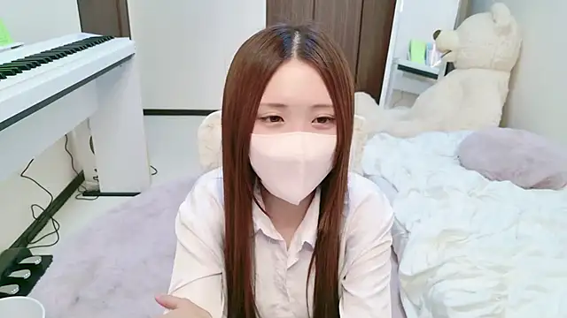 Snapshot of -SHINON- chatting on February 11, 2025, 2:13 pm -SHINON- online show from February 11, 2025, 2:13 pm