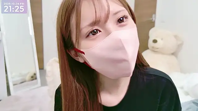 Snapshot of -SHINON- chatting on October 24, 2025, 12:26 pm -SHINON- online show from October 24, 2025, 12:26 pm