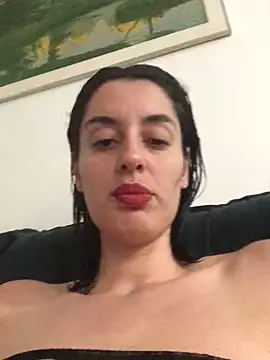 Snapshot of Catmila94 chatting on November 5, 2025, 5:38 pm Catmila94 online show from November 5, 2025, 5:38 pm