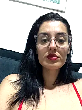 Snapshot of Catmila94 chatting on October 22, 2025, 2:44 am Catmila94 online show from October 22, 2025, 2:44 am