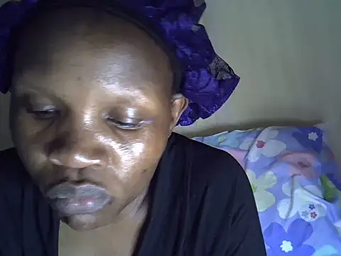 Snapshot of Sweet_serah chatting on April 22, 2026, 6:42 am Sweet serah online show from April 22, 2026, 6:42 am