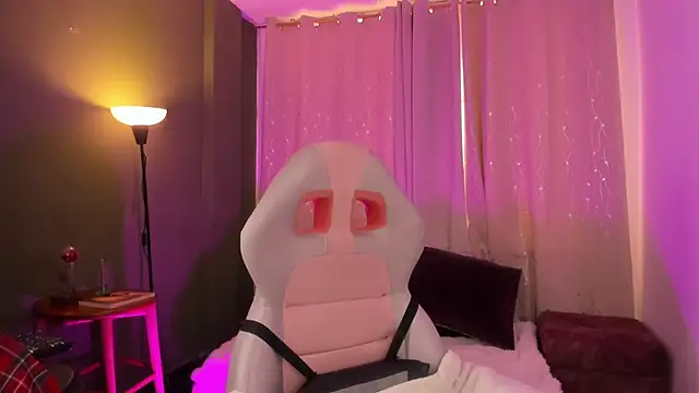 Zara dulce online show from March 10, 2026, 1:26 pm