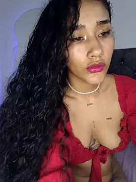 Snapshot of jaderossxx chatting on May 27, 2026, 4:03 pm jaderossxx online show from May 27, 2026, 4:03 pm
