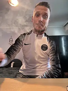 Snapshot of BWC69_69_69 chatting on December 28, 2024, 10:47 am BWC69 69 69 online show from December 28, 2024, 10:47 am