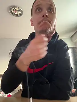 Snapshot of BWC69_69_69 chatting on January 21, 2025, 1:11 pm BWC69 69 69 online show from January 21, 2025, 1:11 pm