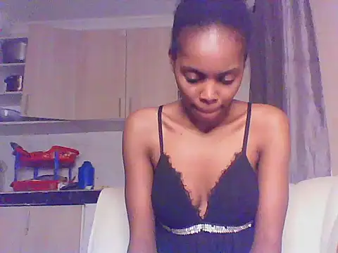 sweetanabella4 online show from July 26, 2026, 10:27 pm