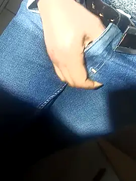 Snapshot of franko1987 chatting on March 19, 2025, 4:47 am franko1987 online show from March 19, 2025, 4:47 am