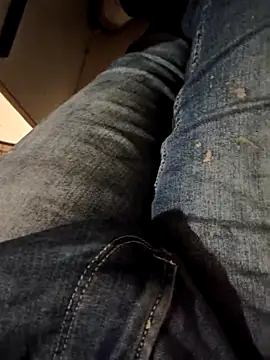 Snapshot of franko1987 chatting on February 27, 2026, 4:45 am franko1987 online show from February 27, 2026, 4:45 am