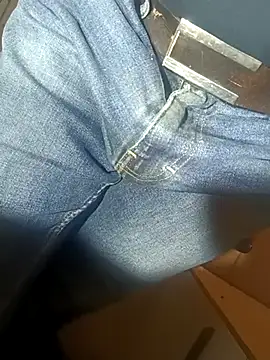 Snapshot of franko1987 chatting on March 20, 2025, 4:07 am franko1987 online show from March 20, 2025, 4:07 am