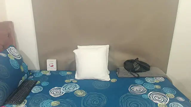 Snapshot of kimberlyjamexxx chatting on February 7, 2026, 3:14 am kimberlyjamexxx online show from February 7, 2026, 3:14 am