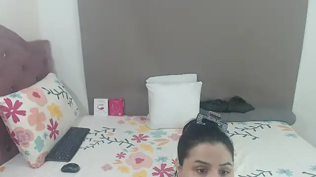 Snapshot of kimberlyjamexxx chatting on June 2, 2026, 2:11 am kimberlyjamexxx online show from June 2, 2026, 2:11 am