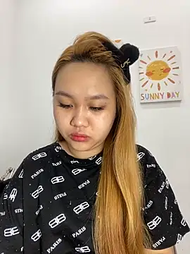 Snapshot of Odette68 chatting on February 28, 2026, 11:59 pm Odette68 online show from February 28, 2026, 11:59 pm