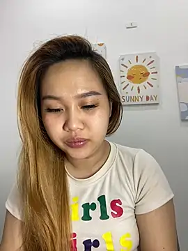 Snapshot of Odette68 chatting on January 15, 2026, 2:20 pm Odette68 online show from January 15, 2026, 2:20 pm