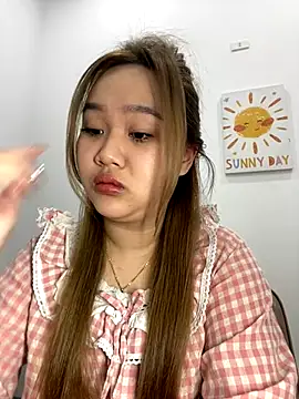 Snapshot of Odette68 chatting on November 27, 2025, 12:55 am Odette68 online show from November 27, 2025, 12:55 am