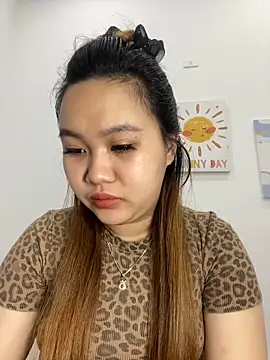 Snapshot of Odette68 chatting on November 11, 2025, 12:38 am Odette68 online show from November 11, 2025, 12:38 am