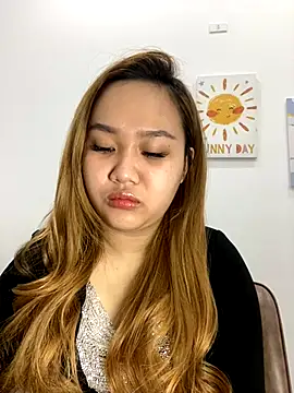 Snapshot of Odette68 chatting on January 8, 2026, 3:45 am Odette68 online show from January 8, 2026, 3:45 am