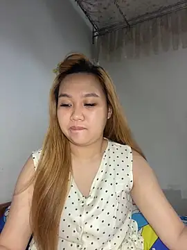 Odette68 online show from June 3, 2026, 12:22 am