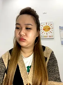 Snapshot of Odette68 chatting on December 2, 2025, 11:50 pm Odette68 online show from December 2, 2025, 11:50 pm