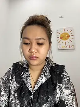 Snapshot of Odette68 chatting on December 20, 2025, 12:13 am Odette68 online show from December 20, 2025, 12:13 am