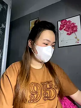 Snapshot of Odette68 chatting on September 9, 2025, 4:55 am Odette68 online show from September 9, 2025, 4:55 am