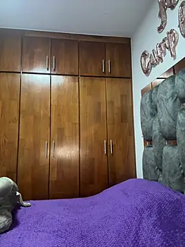 Veronica isaza   online show from February 14, 2026, 7:30 am