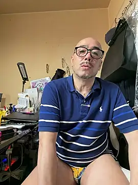 tsugu1105 online show from June 10, 2026, 12:01 am