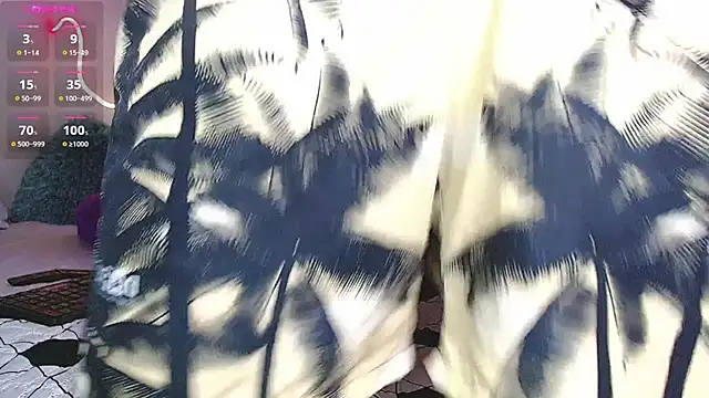 Snapshot of bobsexy08 chatting on October 27, 2025, 1:34 pm bobsexy08 online show from October 27, 2025, 1:34 pm