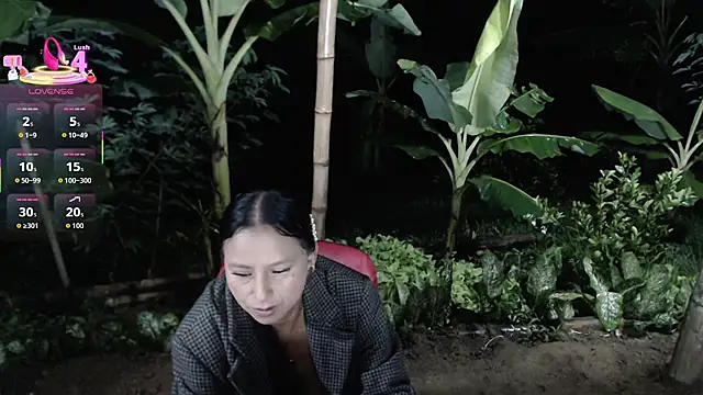 Snapshot of andreu_mature chatting on January 6, 2026, 10:19 am andreu mature online show from January 6, 2026, 10:19 am