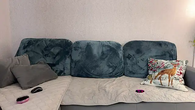 Snapshot of Victoria1Love chatting on March 13, 2025, 2:44 pm Victoria1Love online show from March 13, 2025, 2:44 pm