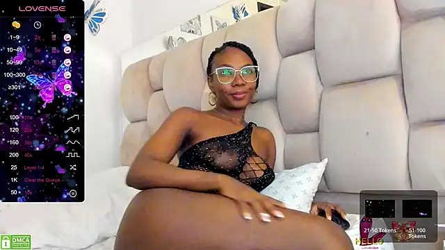 Snapshot of ZaraMartinez chatting on December 4, 2024, 3:26 pm ZaraMartinez online show from December 4, 2024, 3:26 pm