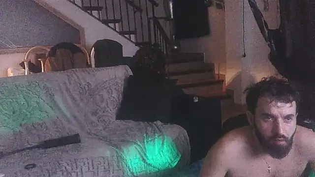 FJcouple online show from January 7, 2025, 8:24 am