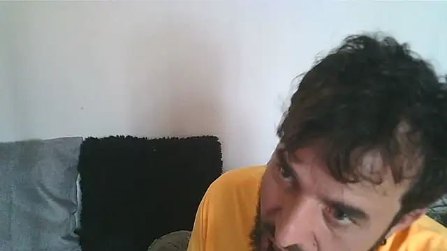 FJcouple online show from February 11, 2025, 4:02 pm