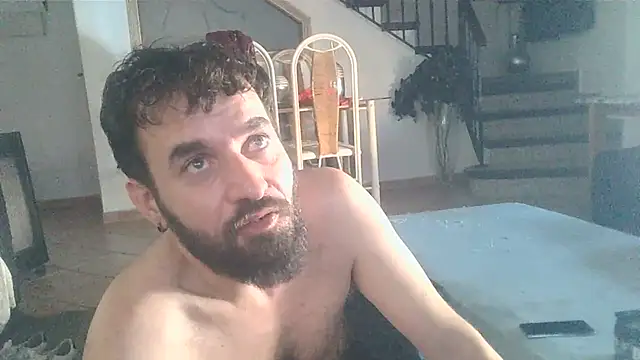 FJcouple online show from January 17, 2025, 11:59 am