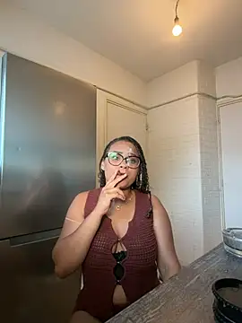 Snapshot of BaddieMelanie chatting on July 10, 2026, 5:57 pm BaddieMelanie online show from July 10, 2026, 5:57 pm