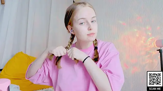 Wild  flowers online show from March 30, 2026, 3:57 pm